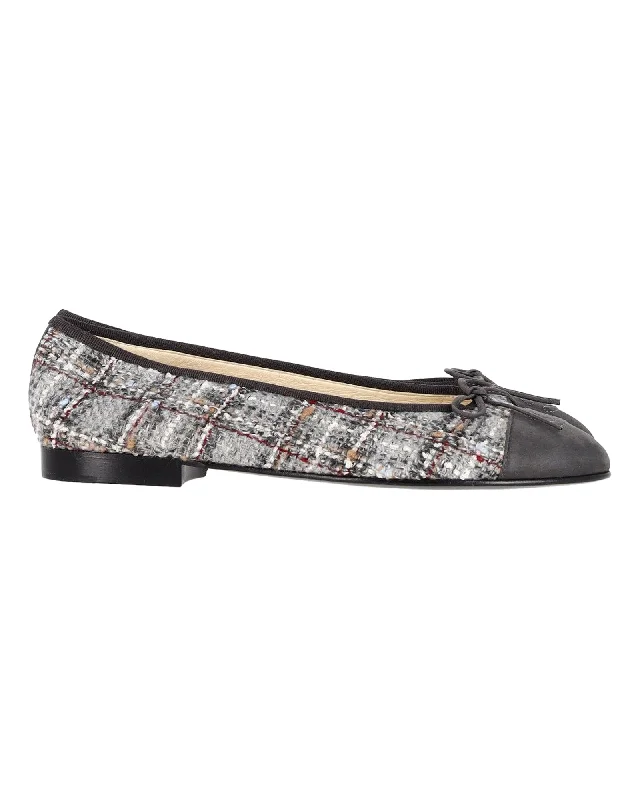 Chanel CC Cap Toe Bow Ballet Flats in Grey Tweed