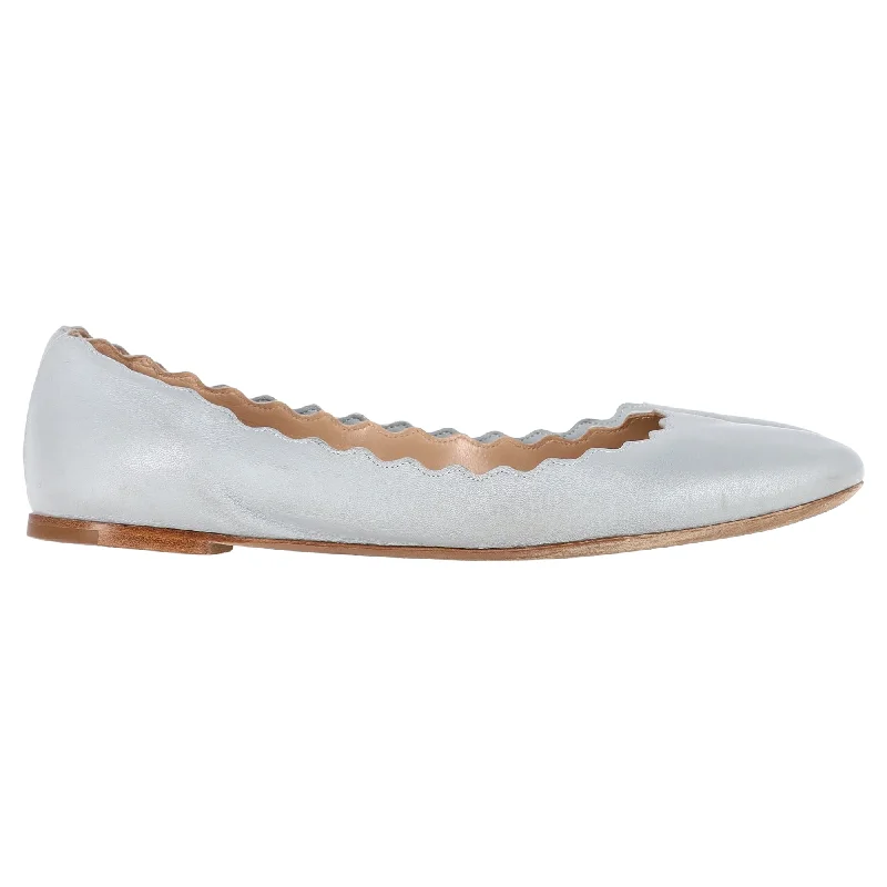 Chloé Lauren Scalloped Ballet Flats in Grey Leather